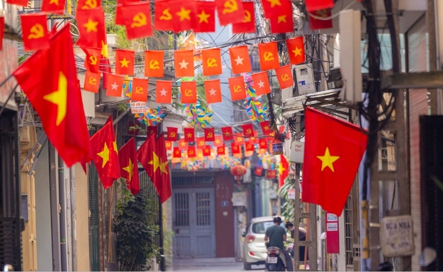 Thời tiết hôm nay (17-10): Bắc Bộ chiều tối và đêm có mưa rào và dông